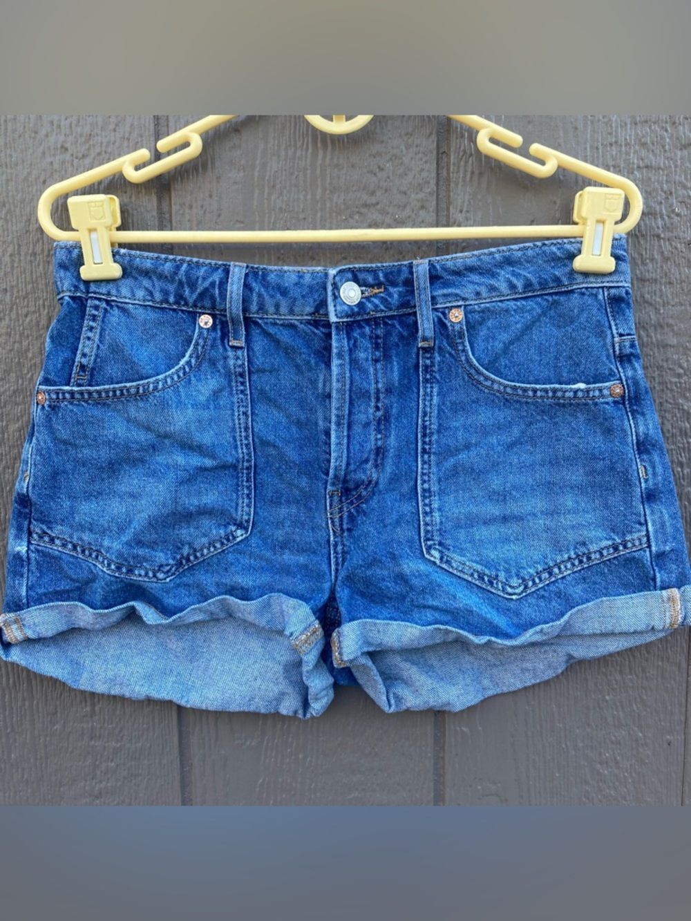 We The Free denim jean shorts button fly 100% cotton women’s size 27